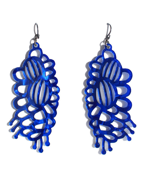 Grevillea earrings-cutwork-short-velvet blue pearl