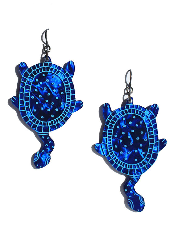 Turtle earrings-mini-velvet blue pearl